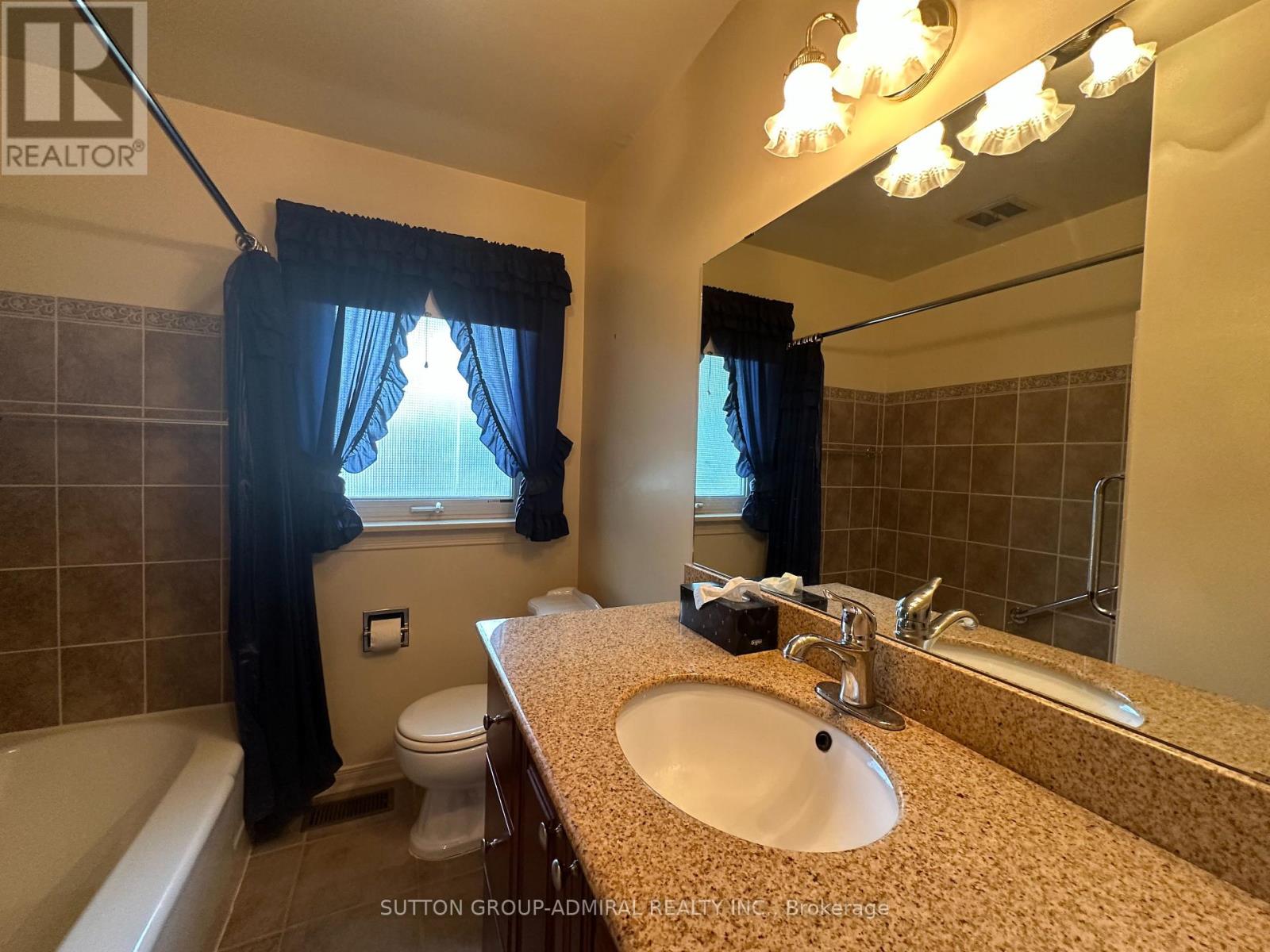94 Queen Street S, New Tecumseth (Tottenham), Ontario  L0G 1W0 - Photo 21 - N13818834