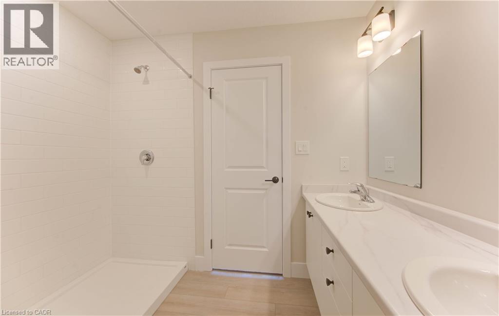 161 Dunnigan Drive, Kitchener, Ontario  N2B 0B1 - Photo 34 - 40865863