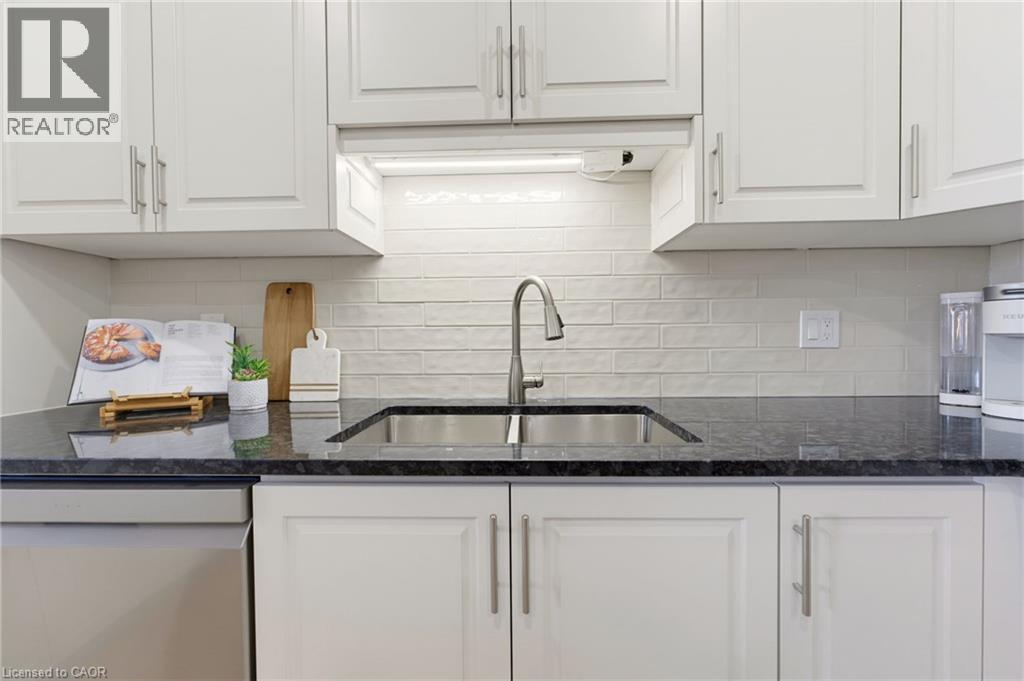 40 Braemar Avenue Unit# 2, Caledonia, Ontario  N3W 2N1 - Photo 11 - 40865432