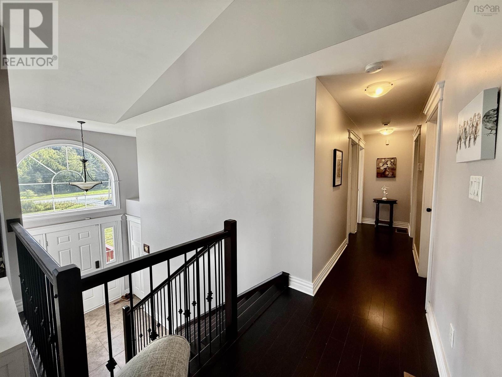 258 Heatherglen Drive photo 16
