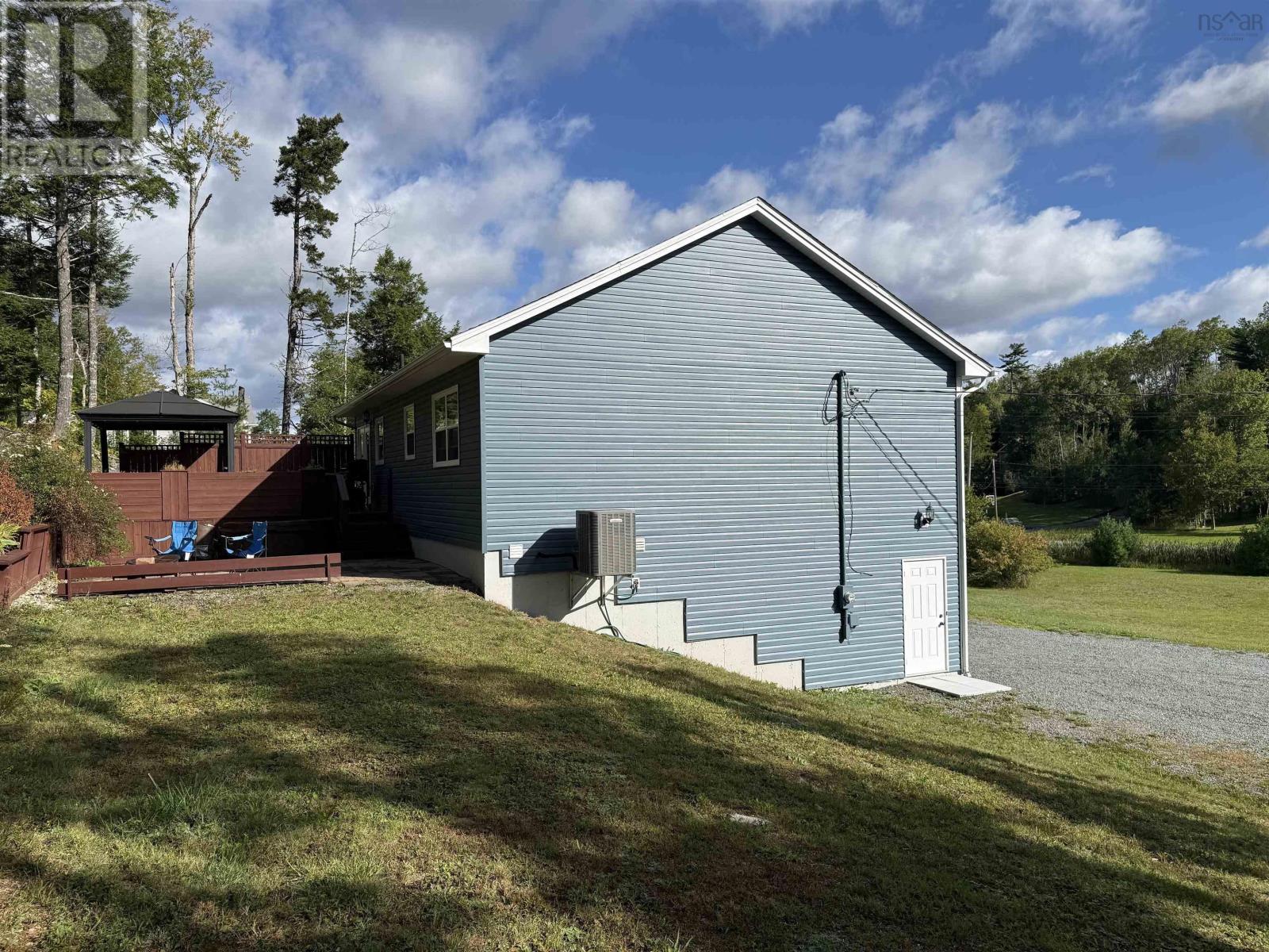 258 Heatherglen Drive photo 45