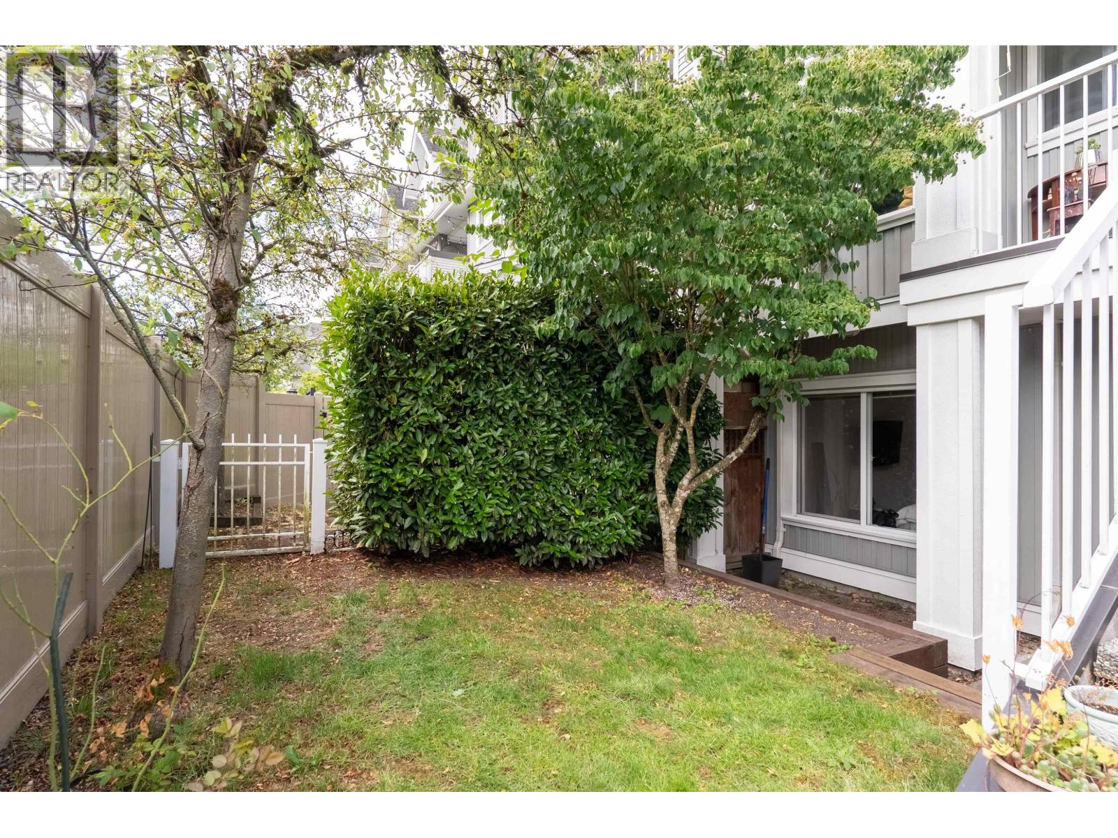 22 7370 STRIDE AVENUE photo 17