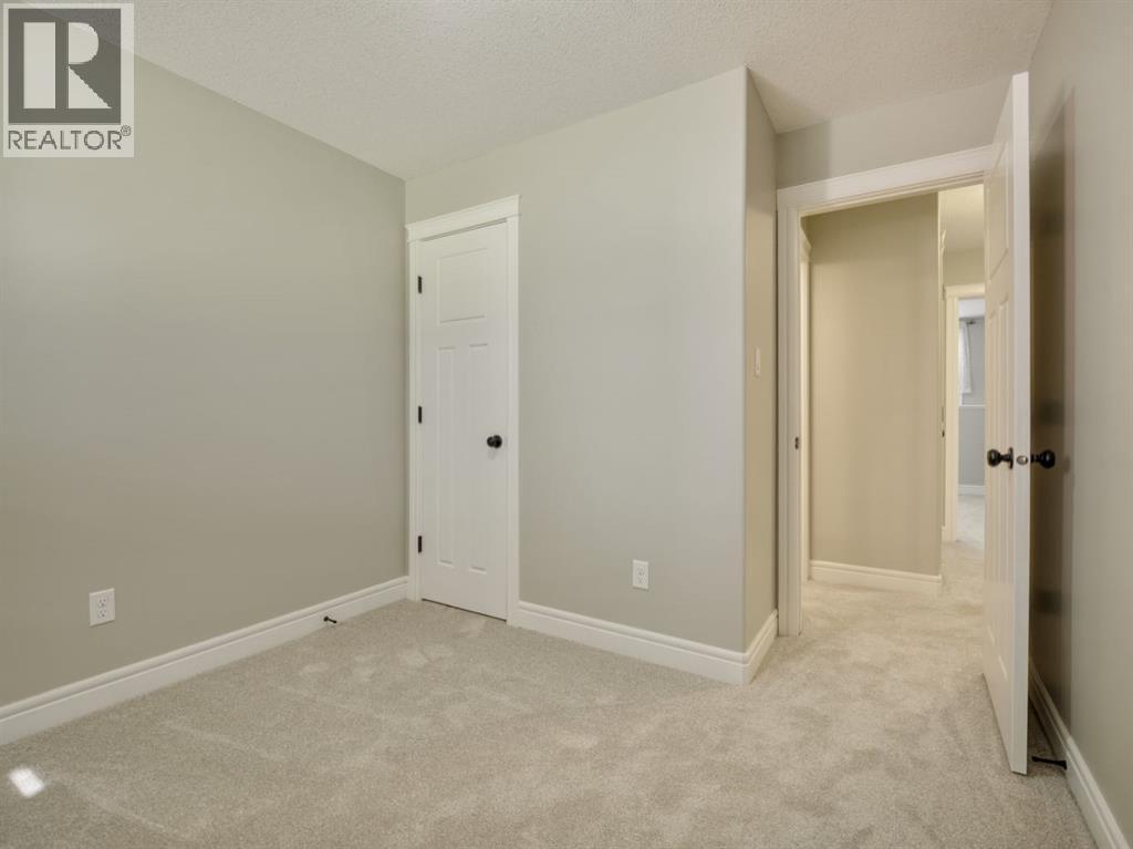 885 Mount Sundance Manor W, Lethbridge, Alberta  T1J 1X7 - Photo 26 - A2345971