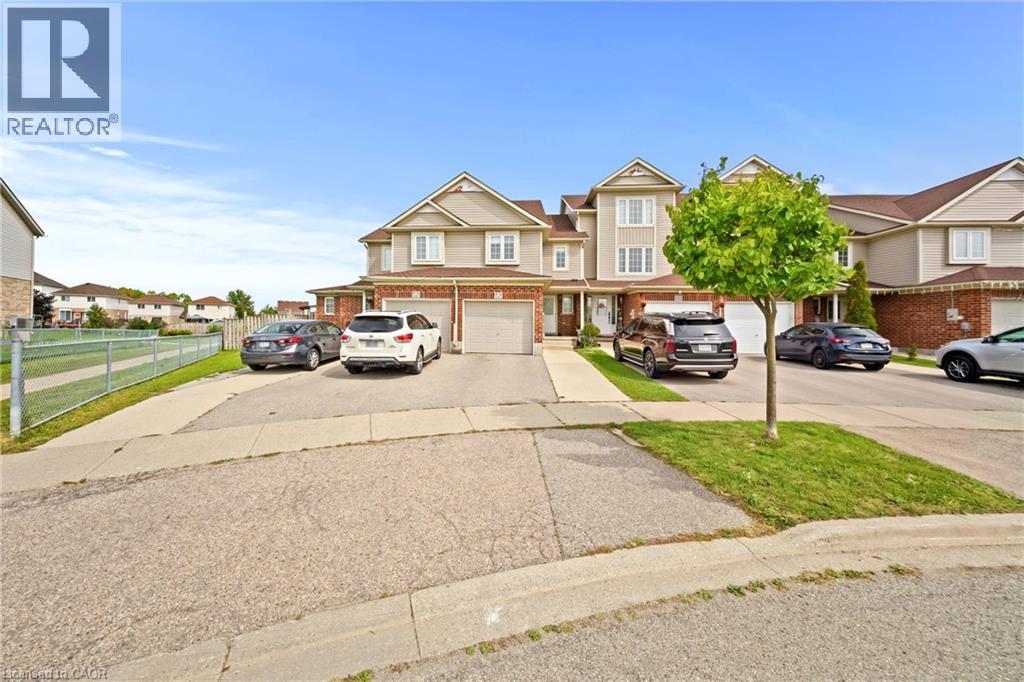 245 Red Clover Court, Kitchener, Ontario  N2E 4J5 - Photo 2 - 40865416