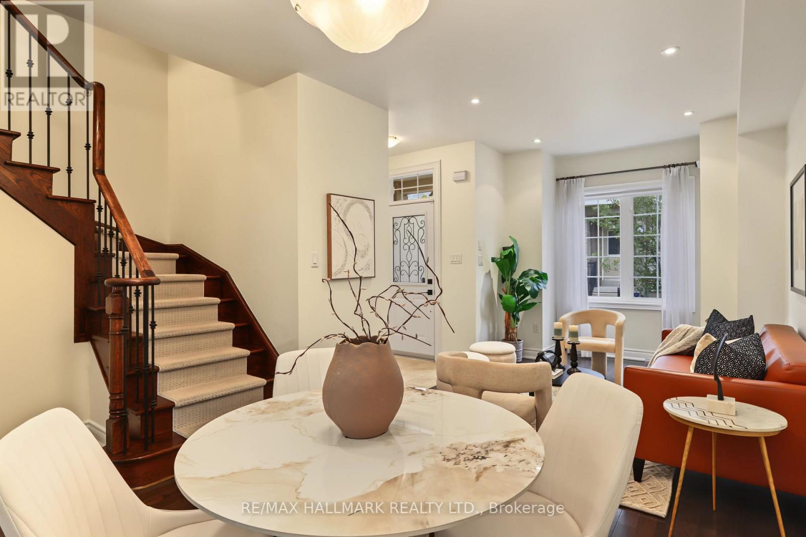 3 Flook Lane, Toronto, Ontario  M2R 3Y5 - Photo 8 - C13817852