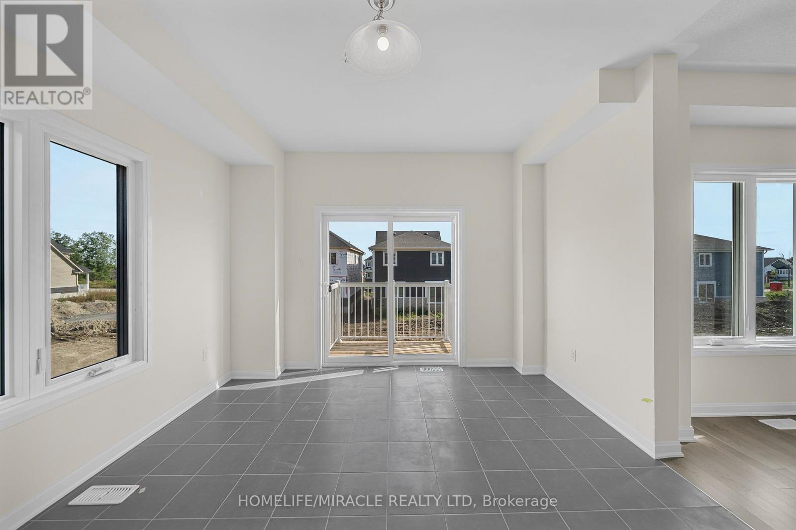 73 Royal Oak Crescent, Loyalist, Ontario  K0H 1G0 - Photo 13 - X13788556