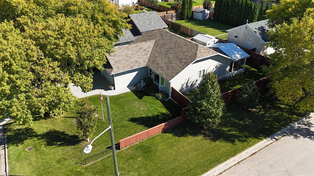 2090 Gigot Avenue NW, Portage La Prairie, Manitoba  R1N 3R7 - Photo 43 - 202623829