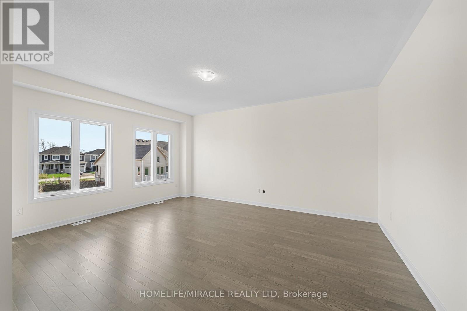 73 Royal Oak Crescent, Loyalist, Ontario  K0H 1G0 - Photo 15 - X13788556