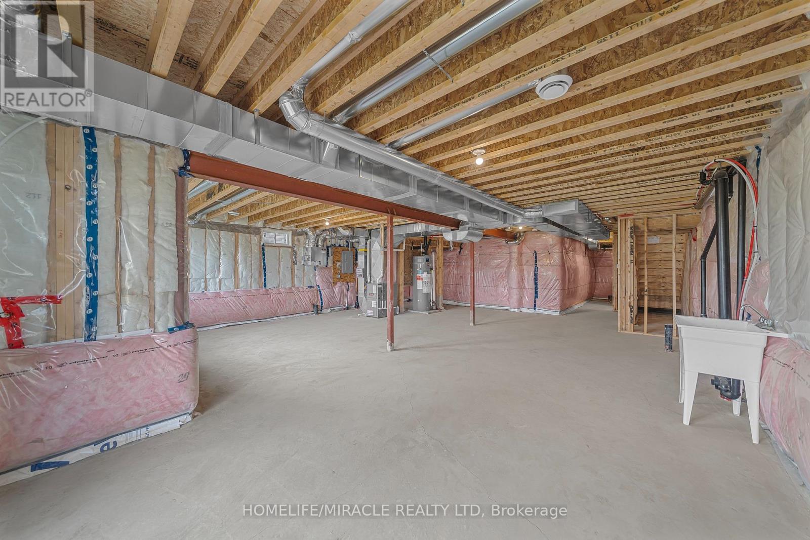 73 Royal Oak Crescent, Loyalist, Ontario  K0H 1G0 - Photo 30 - X13788556