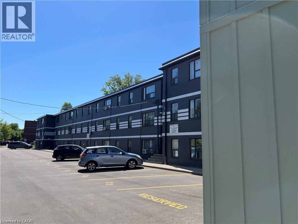 80 SOUTH FORSTER PARK Drive Unit# 6, Oakville, Ontario