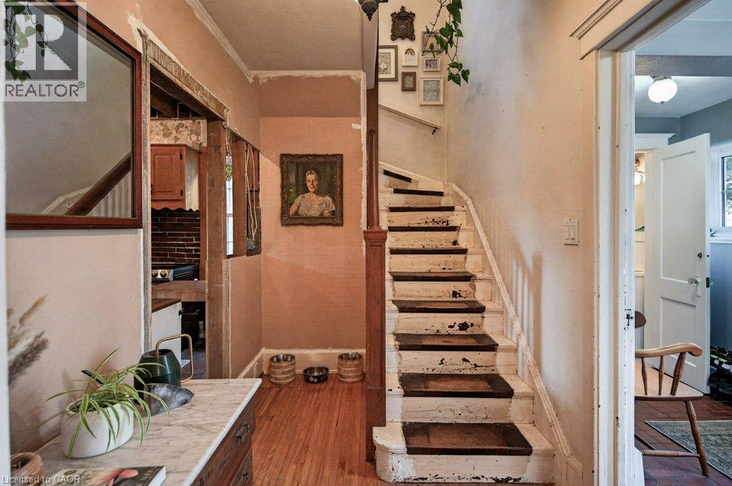 32 Lincoln Avenue, Brantford, Ontario  N3T 4S7 - Photo 7 - 40865770