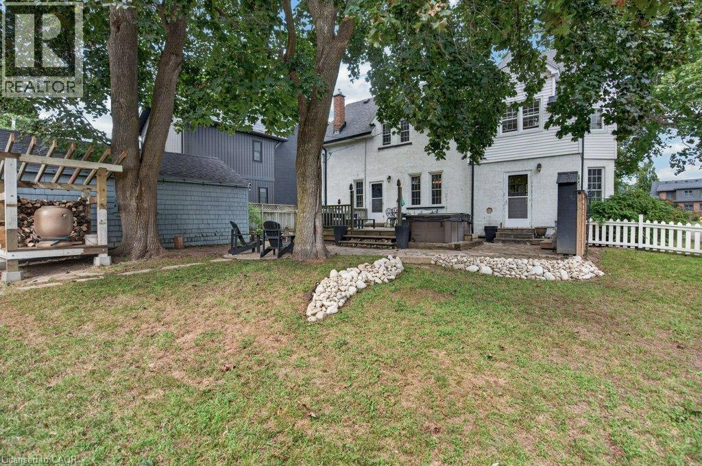 32 Lincoln Avenue, Brantford, Ontario  N3T 4S7 - Photo 44 - 40865770