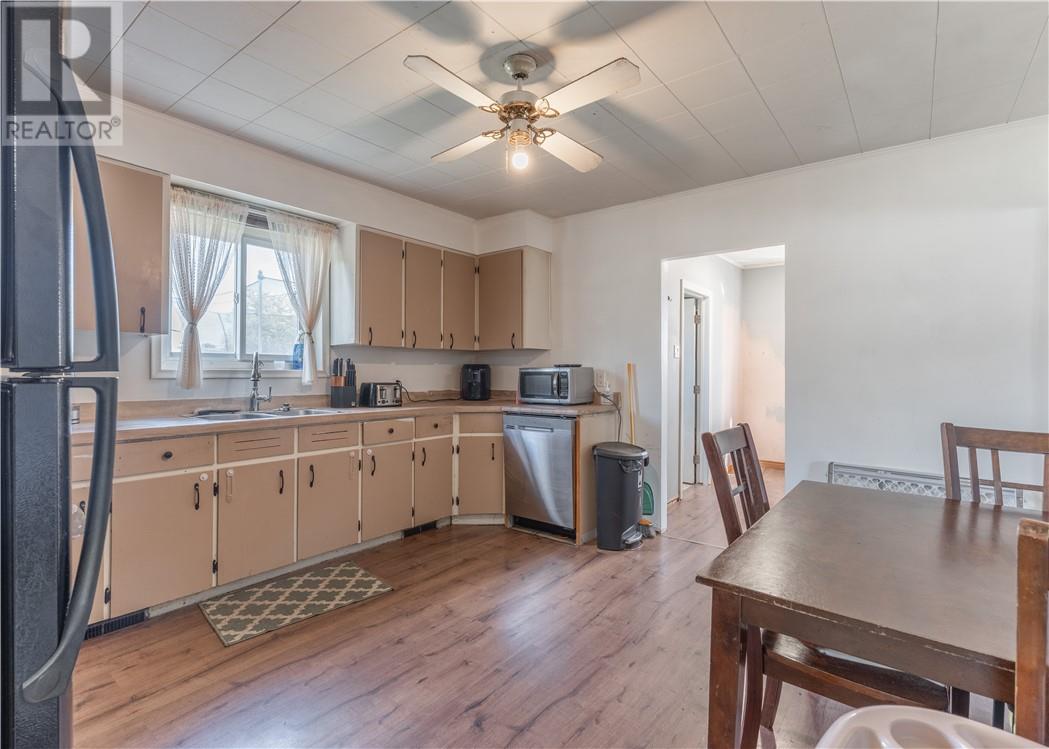 38 Kelly Street, Capreol, Ontario  P0M 1H0 - Photo 7 - 2130543