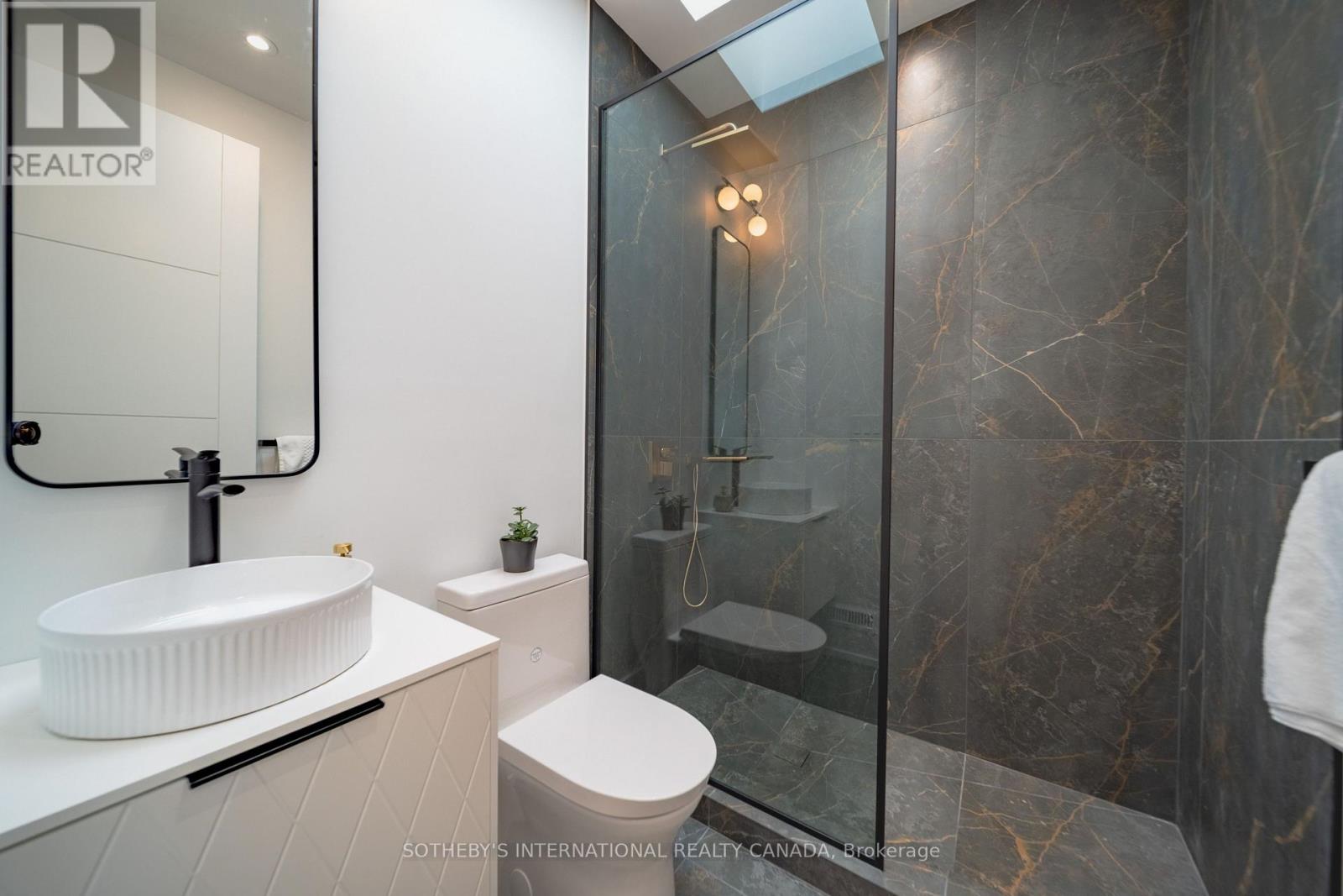 171 Durant Avenue, Toronto, Ontario  M4J 4W5 - Photo 28 - E13818578