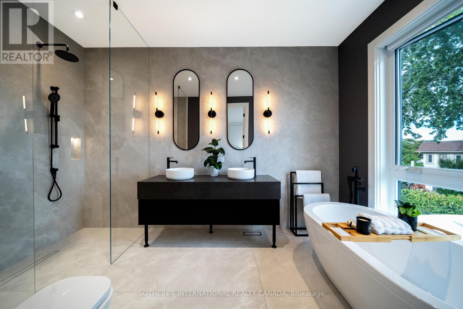 171 Durant Avenue, Toronto, Ontario  M4J 4W5 - Photo 34 - E13818578