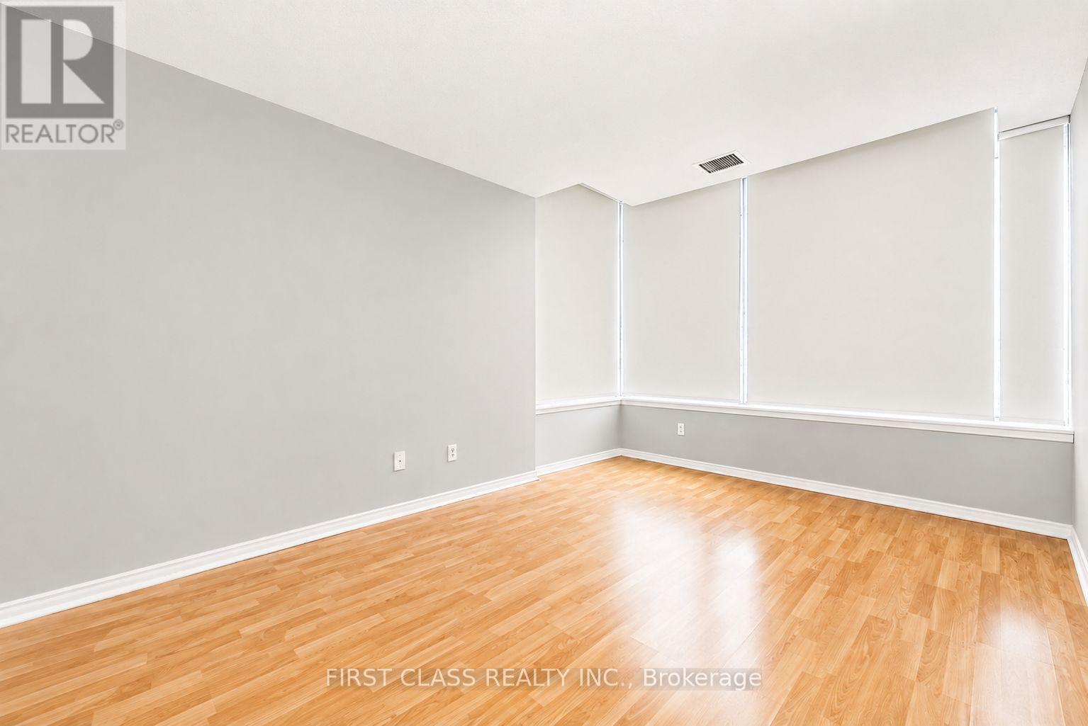 106 - 91 Townsgate Drive, Vaughan, Ontario  L4J 8E8 - Photo 15 - N13629920