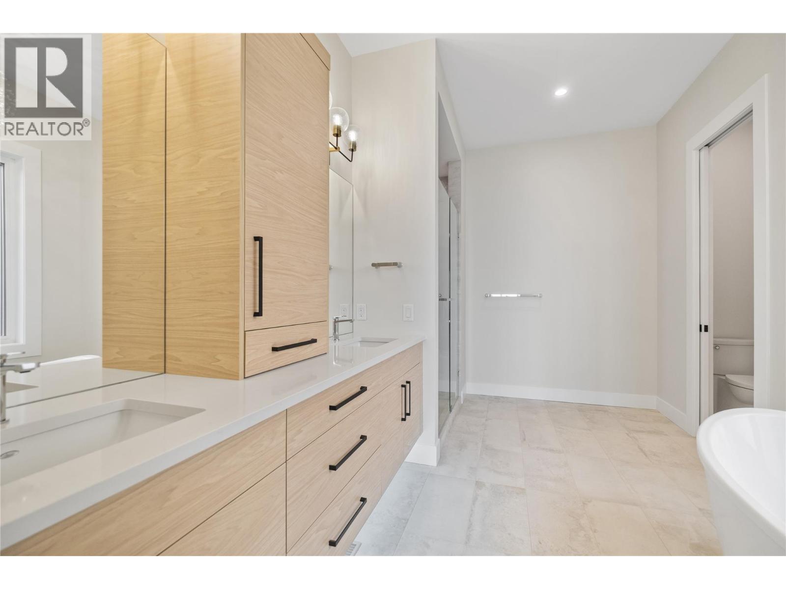 258 Summer Wood Drive, Kelowna, British Columbia  V1V 0C9 - Photo 40 - 10401624