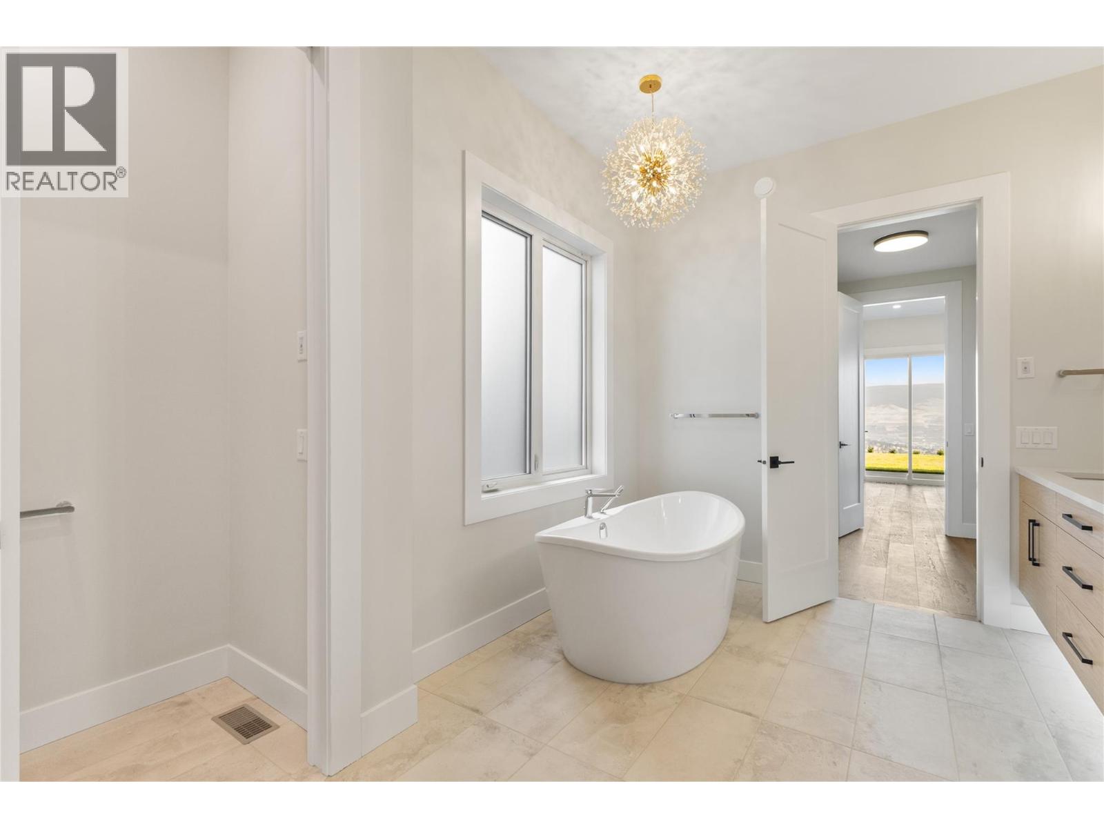 258 Summer Wood Drive, Kelowna, British Columbia  V1V 0C9 - Photo 42 - 10401624
