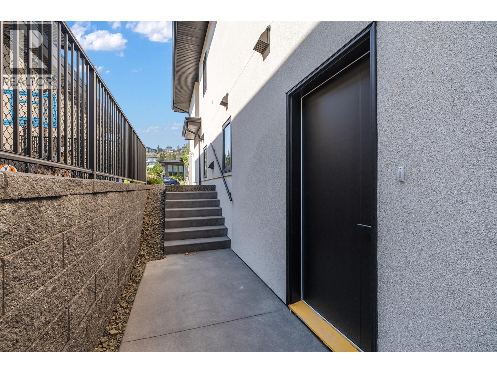 258 Summer Wood Drive, Kelowna, British Columbia  V1V 0C9 - Photo 70 - 10401624