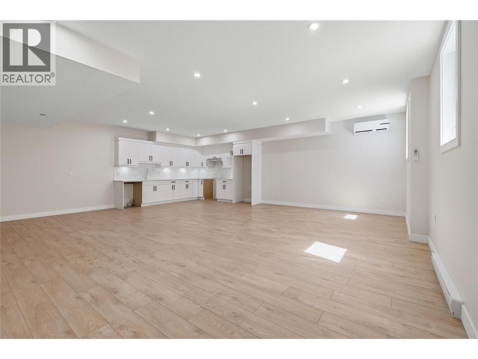258 Summer Wood Drive, Kelowna, British Columbia  V1V 0C9 - Photo 73 - 10401624
