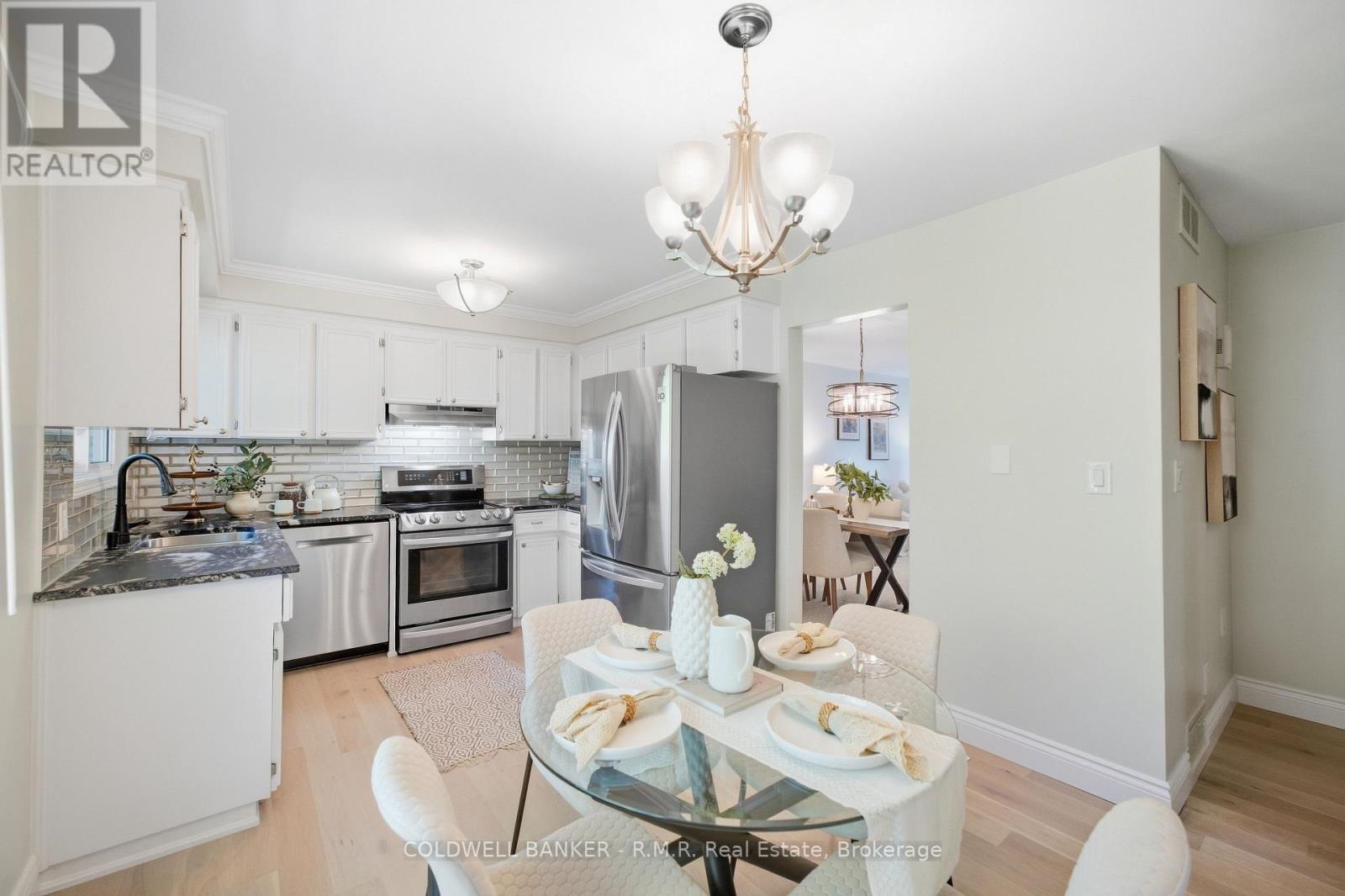 946 Beaufort Court, Oshawa, Ontario  L1G 7J8 - Photo 15 - E13818932