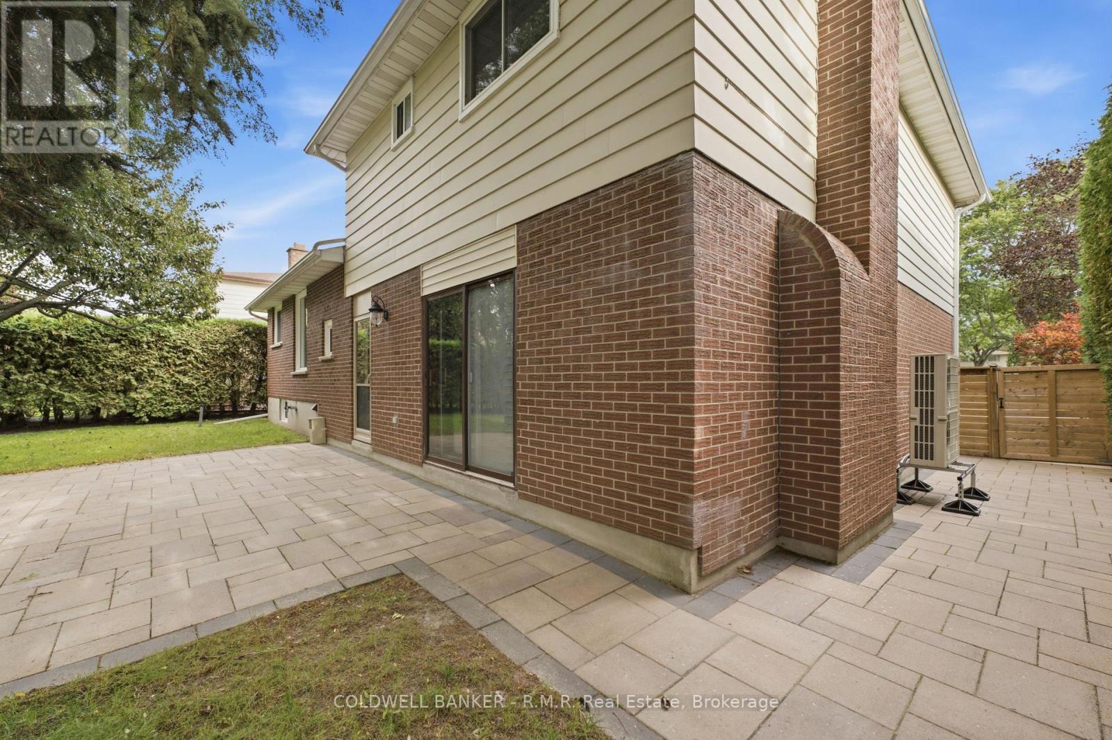 946 Beaufort Court, Oshawa, Ontario  L1G 7J8 - Photo 43 - E13818932