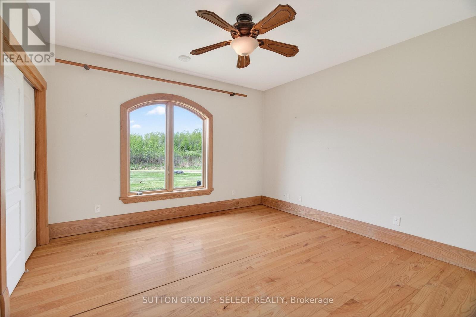 21170 Mayfair Road, Southwest Middlesex, Ontario N0L 1T0 - Photo 24 - X13819090