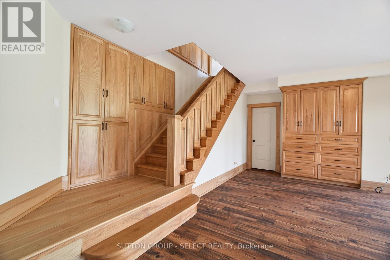 21170 Mayfair Road, Southwest Middlesex, Ontario N0L 1T0 - Photo 27 - X13819090