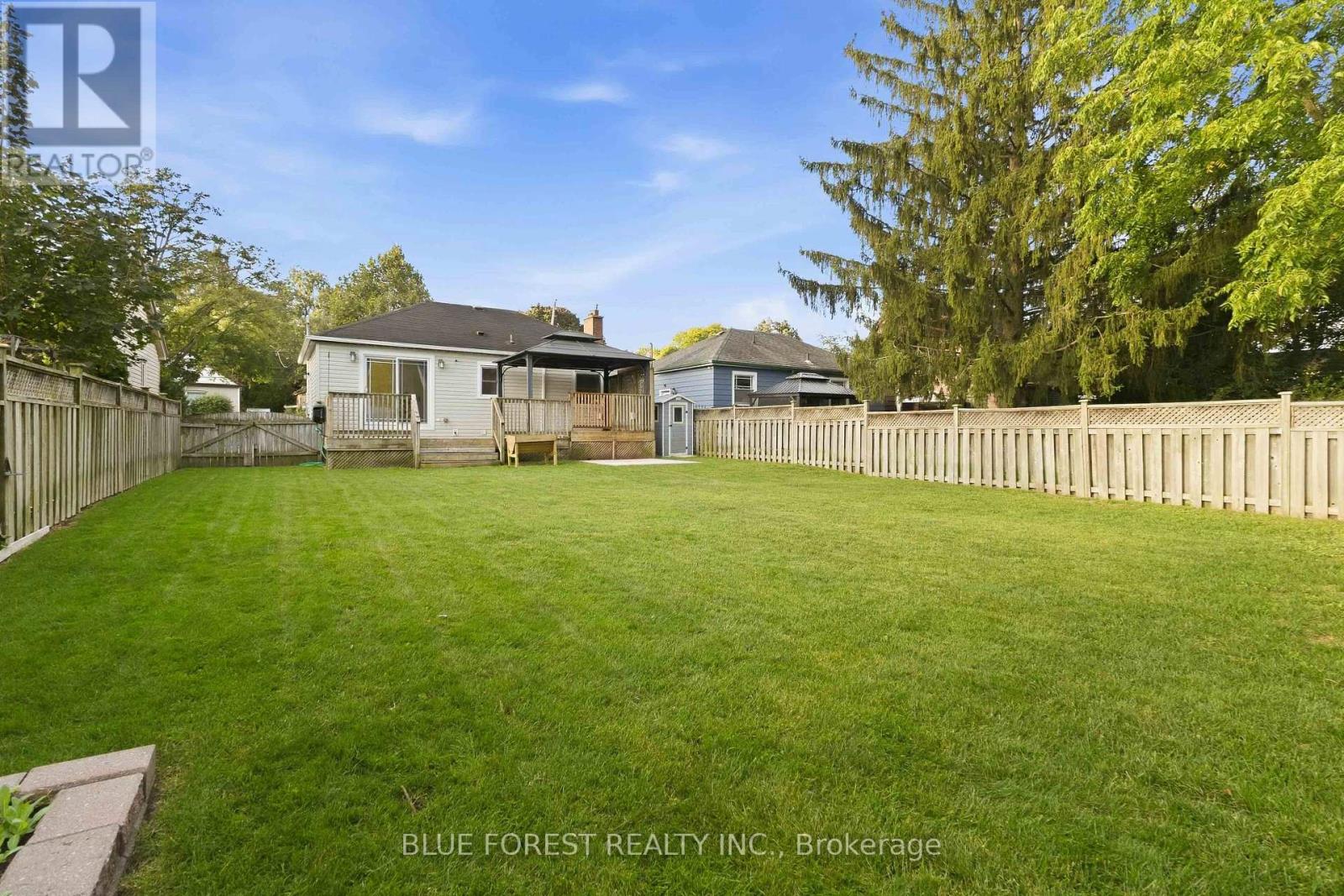 126 Alexandra Street, London South, Ontario  N6C 2B2 - Photo 32 - X13819116