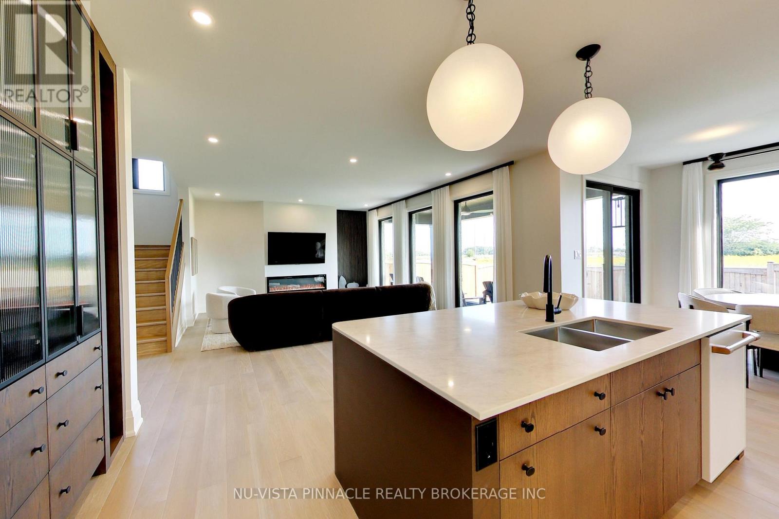 1643 Upper West Avenue, London South, Ontario  N6K 0K6 - Photo 10 - X13819194