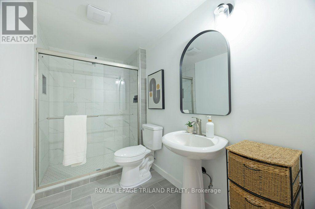 139 Skyline Avenue, London North, Ontario  N5X 0A3 - Photo 41 - X13819238