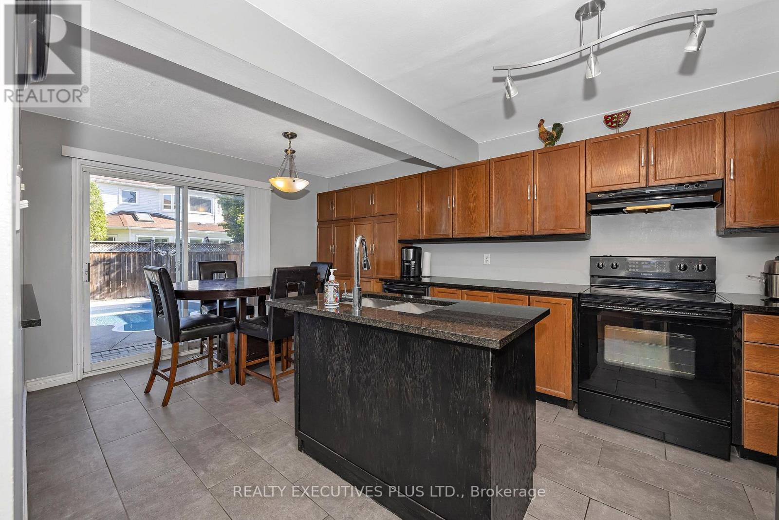 1649 Tupello Way, Ottawa, Ontario  K4A 1V3 - Photo 13 - X13818998