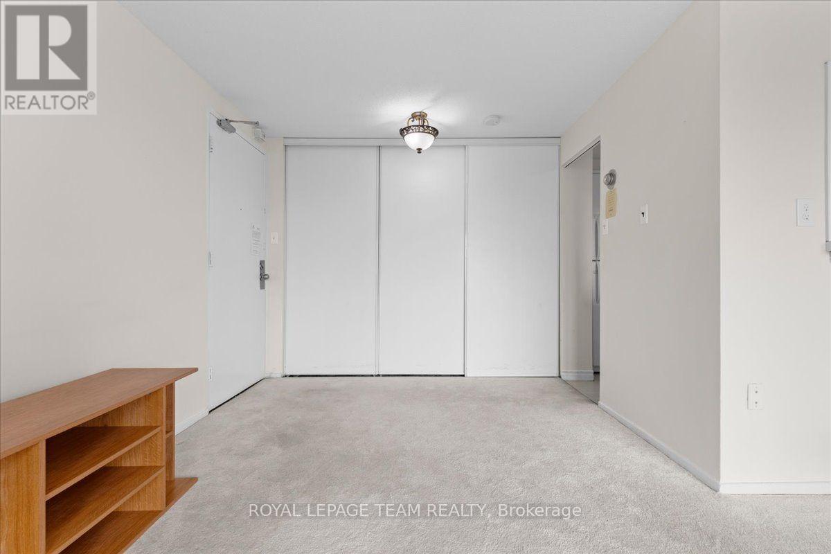 412 - 3100 Carling Avenue, Ottawa, Ontario  K2B 6J6 - Photo 7 - X13819186
