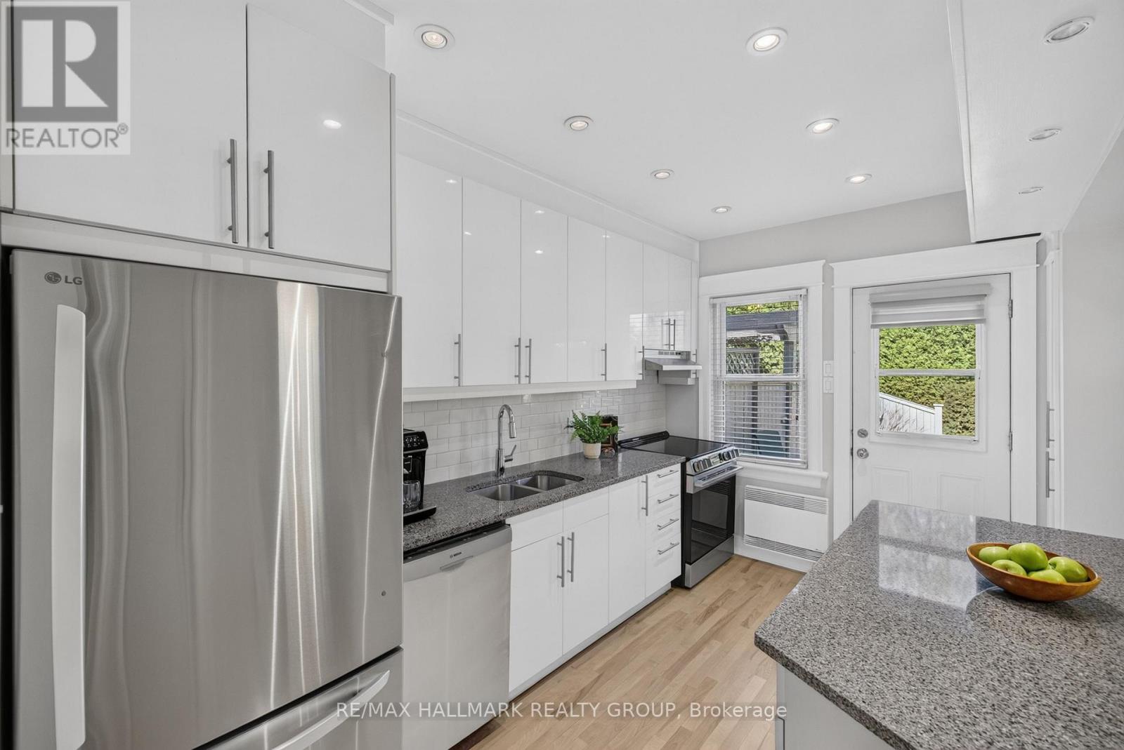 167 Hickory Street, Ottawa, Ontario K1Y 3T7 - Photo 12 - X13819190