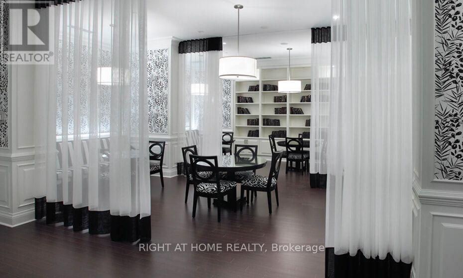 1505 - 15 Greenview Avenue, Toronto (Newtonbrook West), Ontario  M2M 4M7 - Photo 10 - C13818918