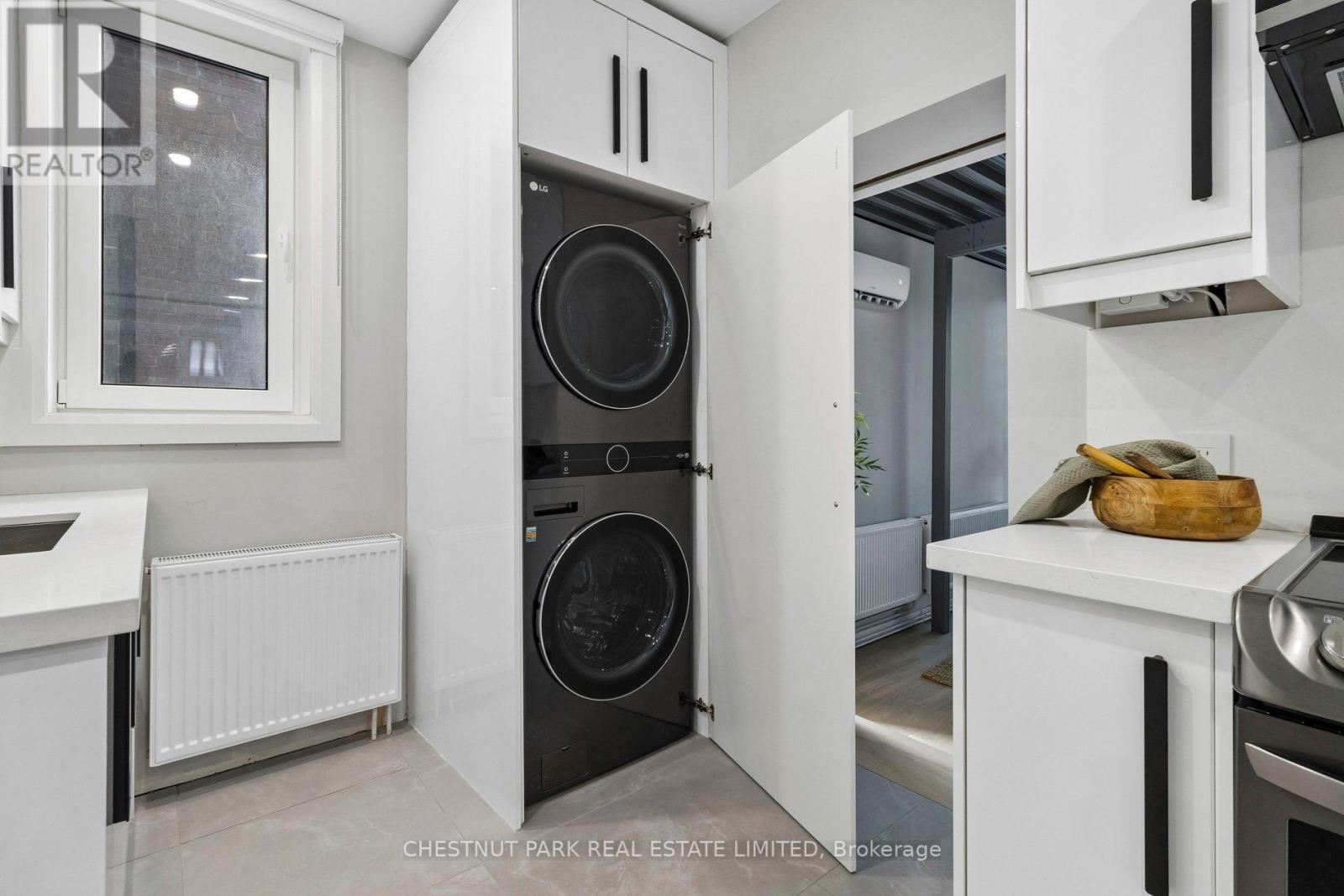 335 St Clair Avenue E, Toronto, Ontario  M4T 1P3 - Photo 13 - C13818940