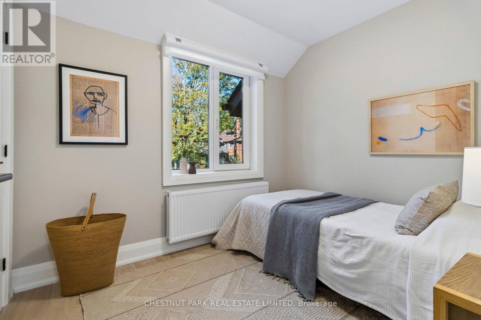 335 St Clair Avenue E, Toronto, Ontario  M4T 1P3 - Photo 19 - C13818940
