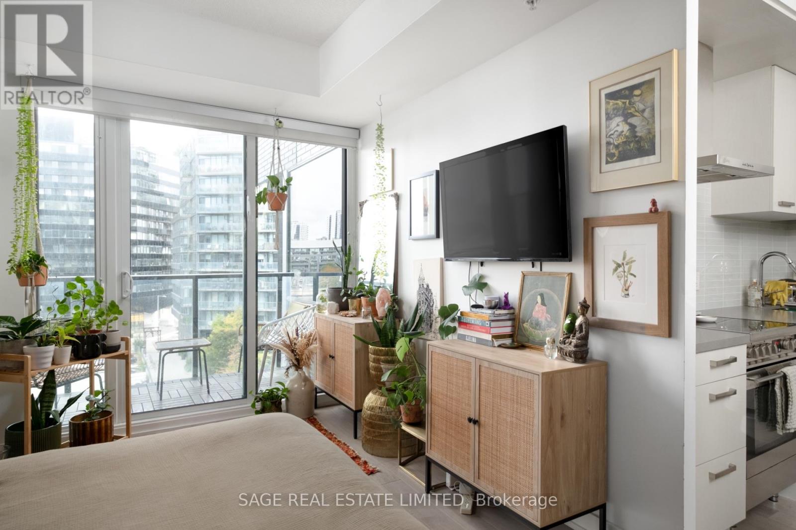 S515 - 120 Bayview Avenue, Toronto, Ontario M5A 0G4 - Photo 4 - C13819044