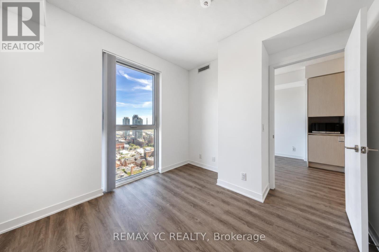 3005 - 180 Front Street E, Toronto (Moss Park), Ontario  M5A 0K9 - Photo 14 - C13819120