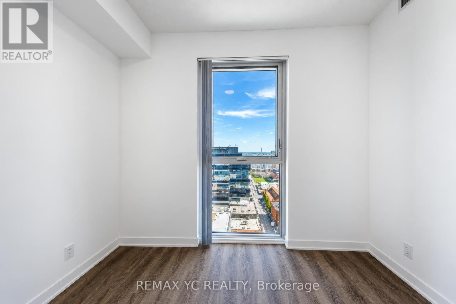 3005 - 180 Front Street E, Toronto (Moss Park), Ontario  M5A 0K9 - Photo 15 - C13819120