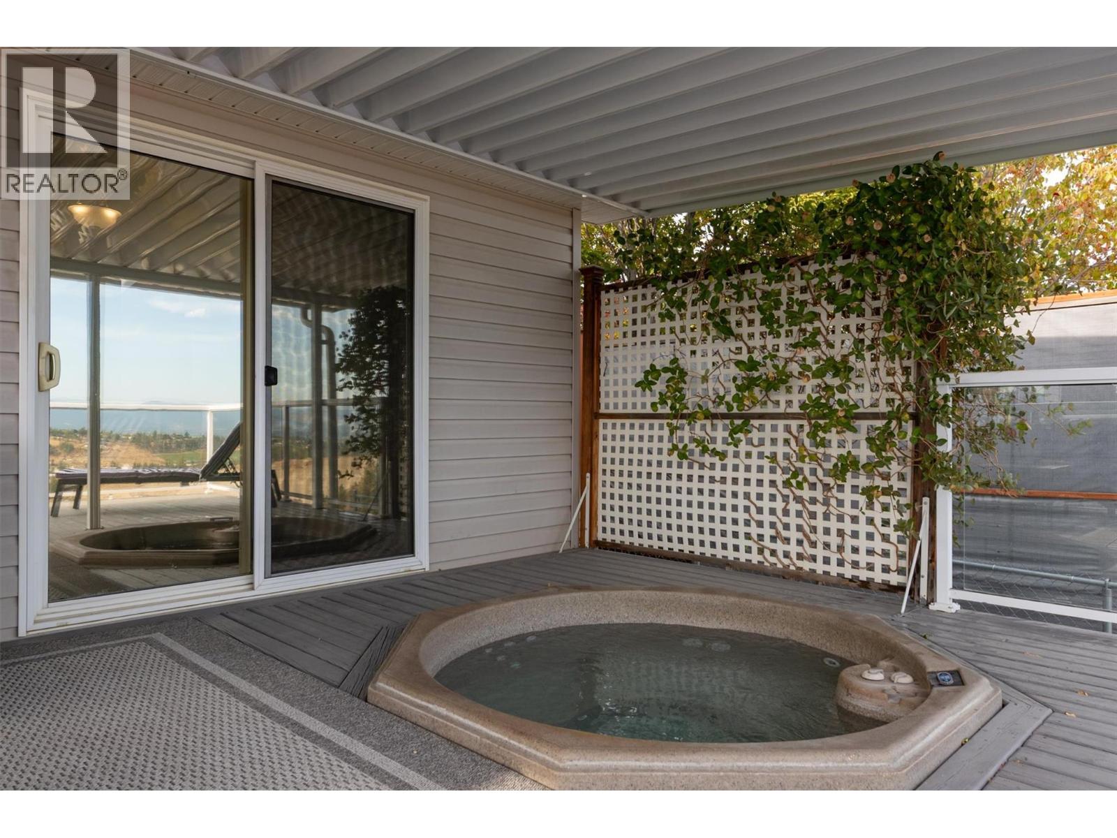 1750 Lenz Road Unit# 108, West Kelowna, British Columbia  V1Z 3N1 - Photo 5 - 10401697