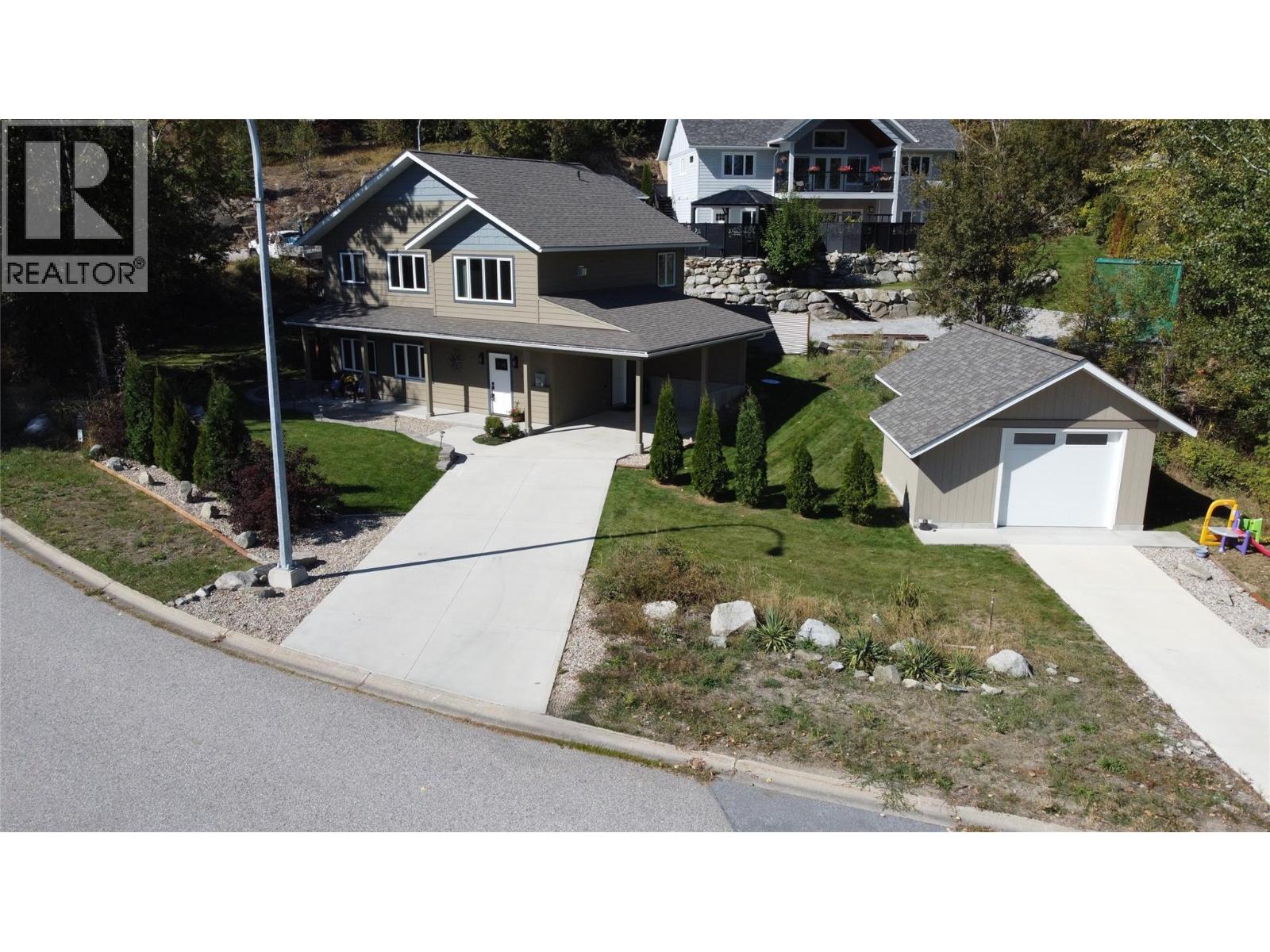 459 Whitman Way, Warfield, British Columbia V1R 4T9 - Photo 2 - 10401567