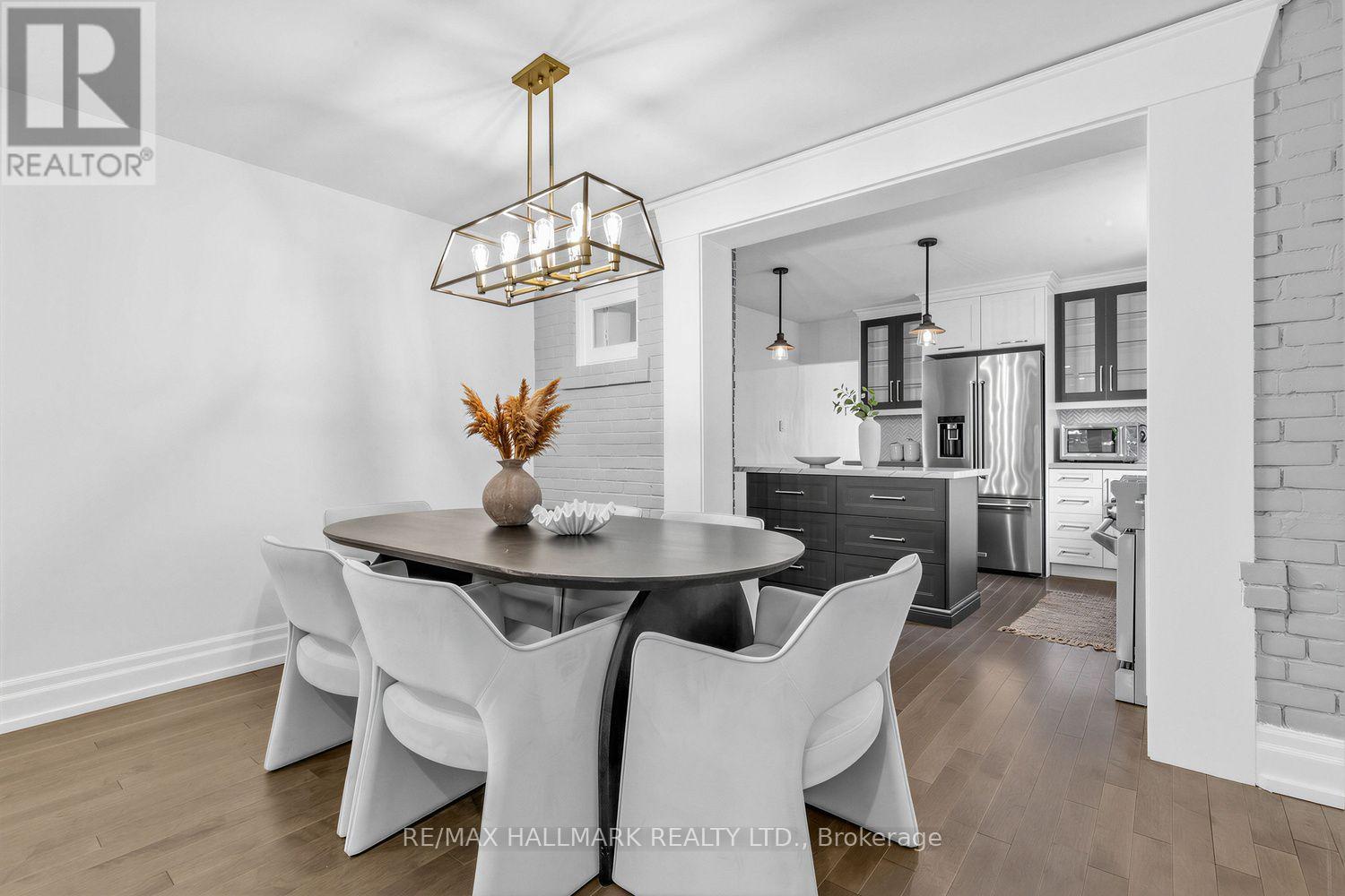 703 Mortimer Avenue, Toronto, Ontario  M4C 2K1 - Photo 12 - E13818968