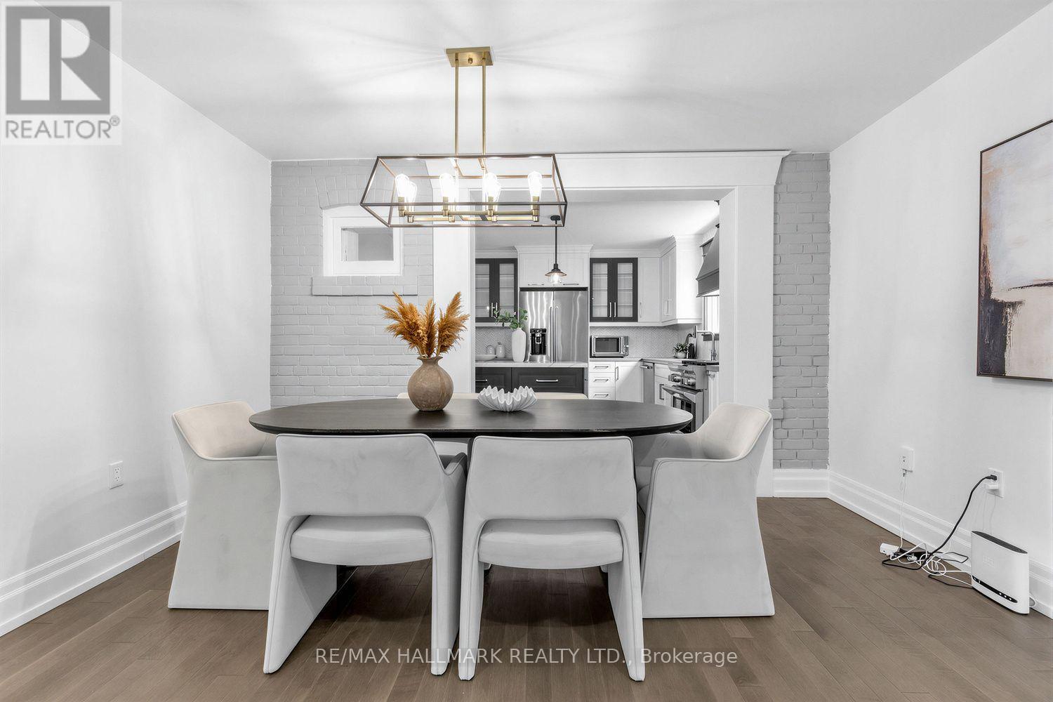 703 Mortimer Avenue, Toronto, Ontario  M4C 2K1 - Photo 13 - E13818968