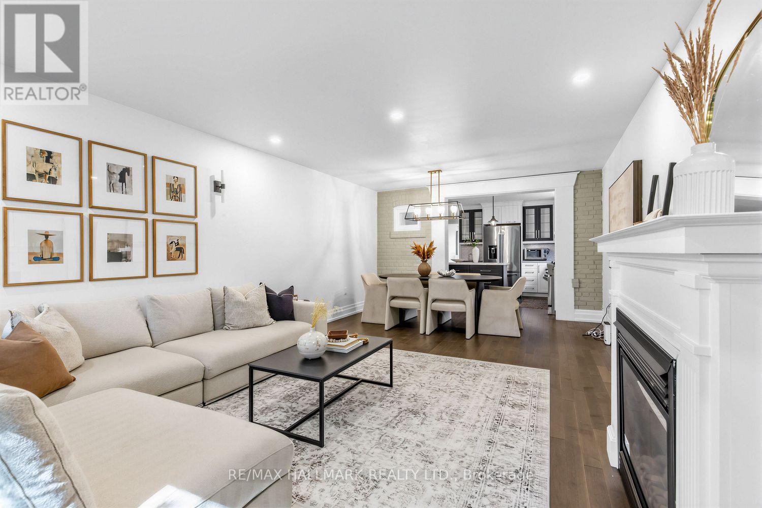 703 Mortimer Avenue, Toronto, Ontario  M4C 2K1 - Photo 19 - E13818968