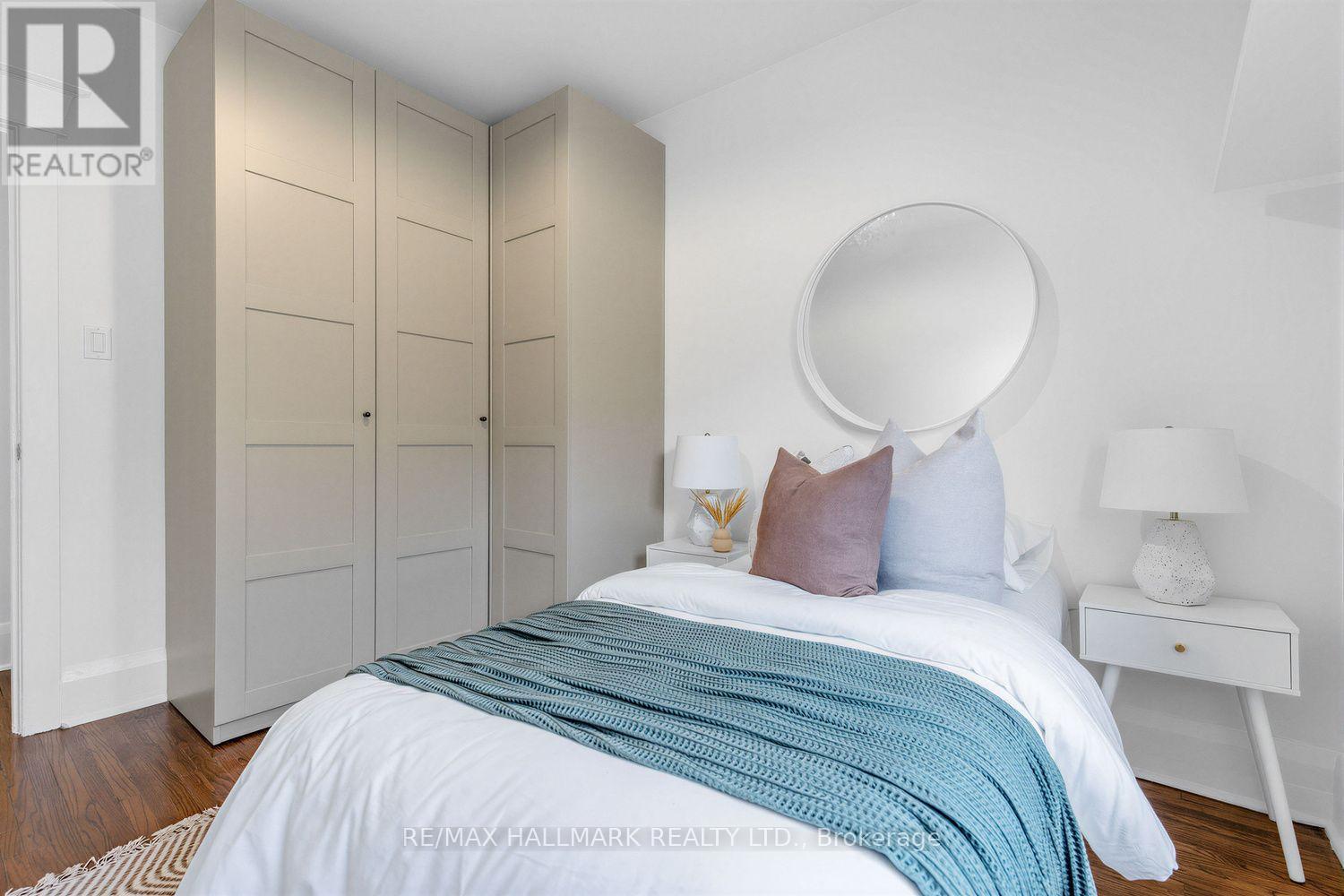 703 Mortimer Avenue, Toronto, Ontario  M4C 2K1 - Photo 25 - E13818968