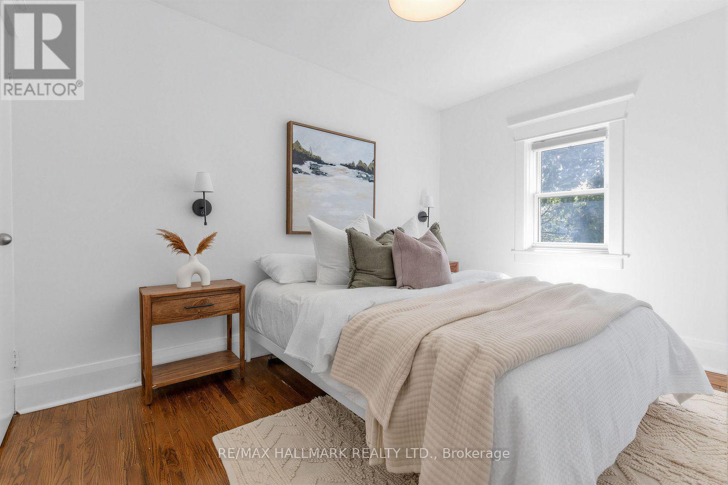 703 Mortimer Avenue, Toronto, Ontario  M4C 2K1 - Photo 26 - E13818968