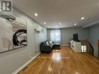 120 Trudelle Street, Toronto (Eglinton East), Ontario  M1J 0A1 - Photo 5 - E13819144