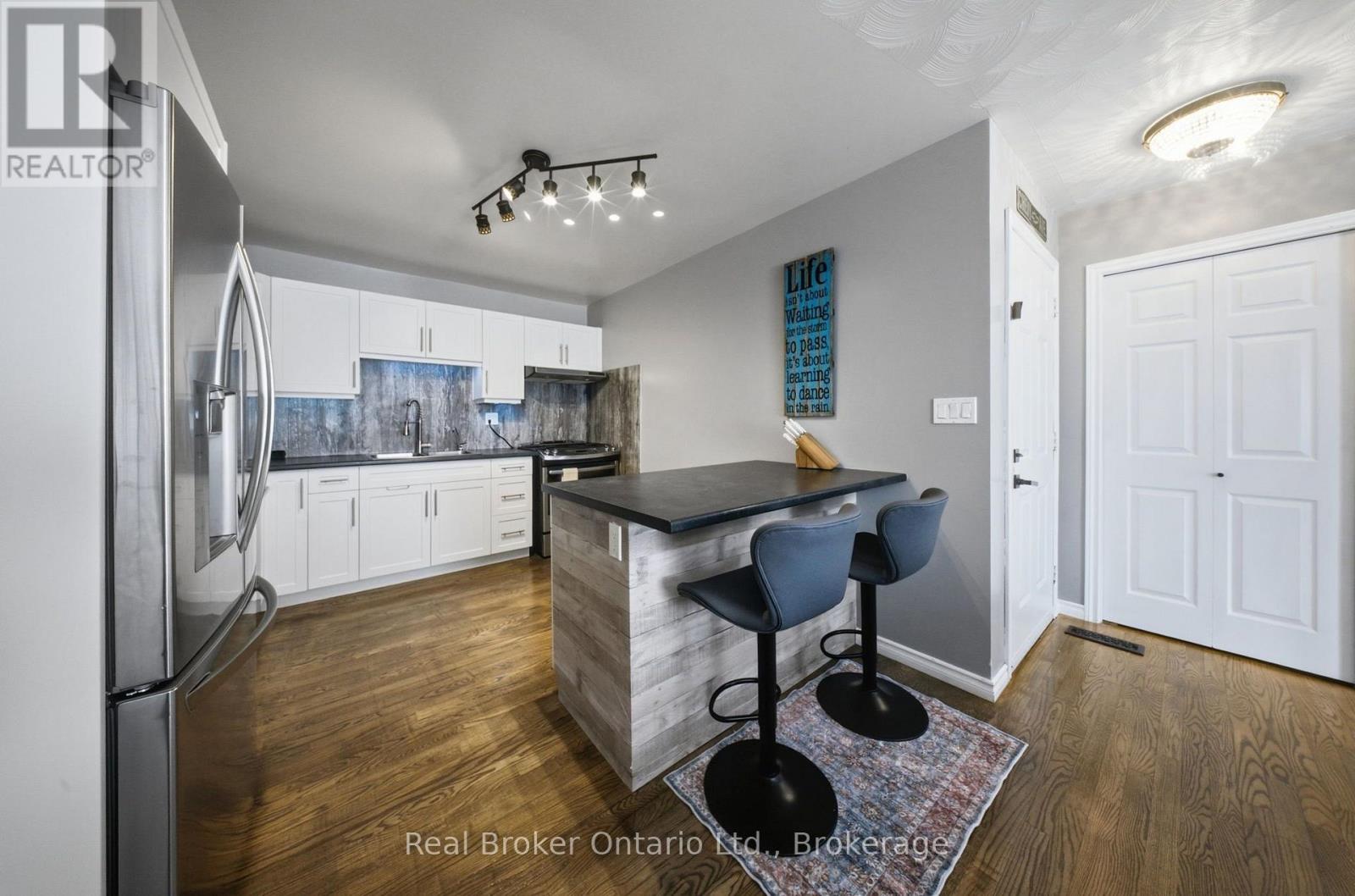 11 Dundas Street W, Brant, Ontario  N3L 1E9 - Photo 16 - X13819130