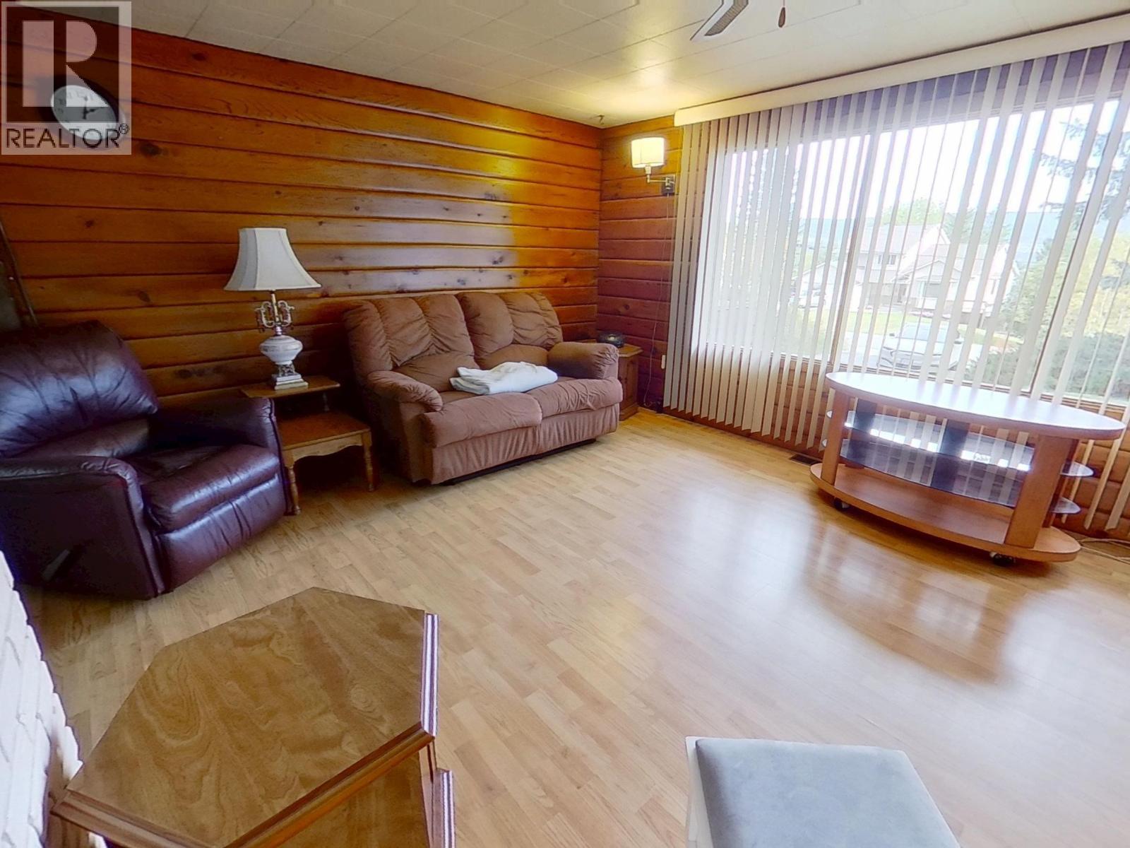 1817 Marble Street, Quesnel, British Columbia  V2J 4M5 - Photo 3 - R3167760